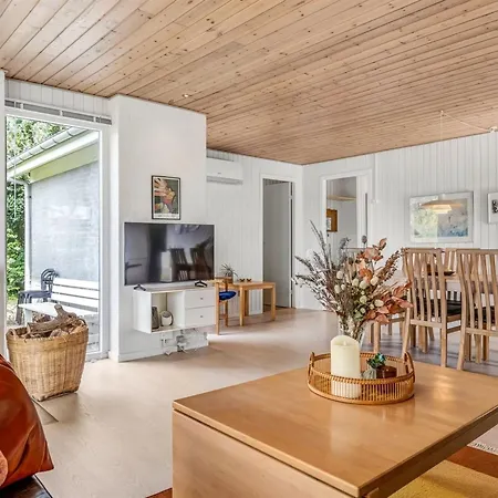 Tolke - 400m From The Sea By Interhome * Hejls